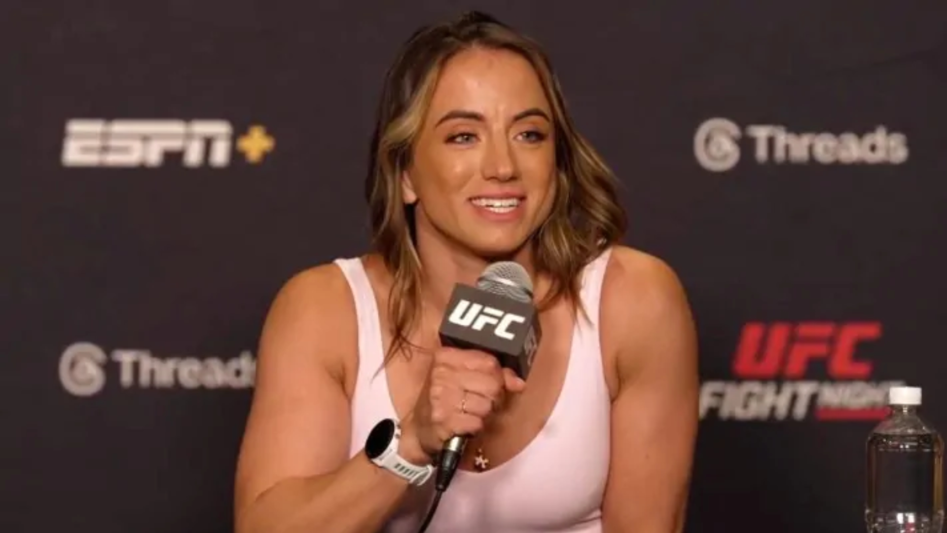 Maycee Barber, 21 Bulan Luka yang Membentuk Kekuatan Baru