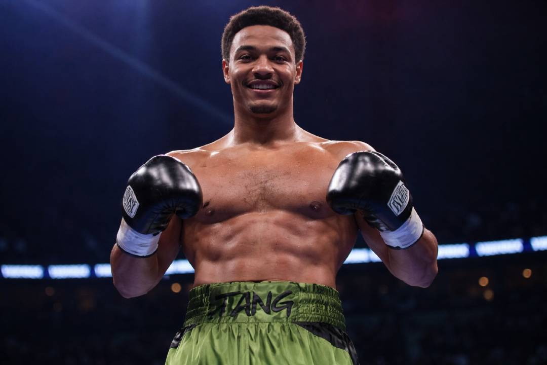 Leo Atang Bintang Muda Kelas Berat Inggris yang Mulai Mengguncang Dunia Tinju