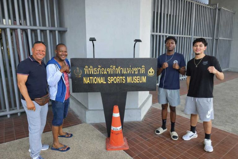 Damar Robinson Tampil Mengesankan dalam Debut Internasional di Thailand