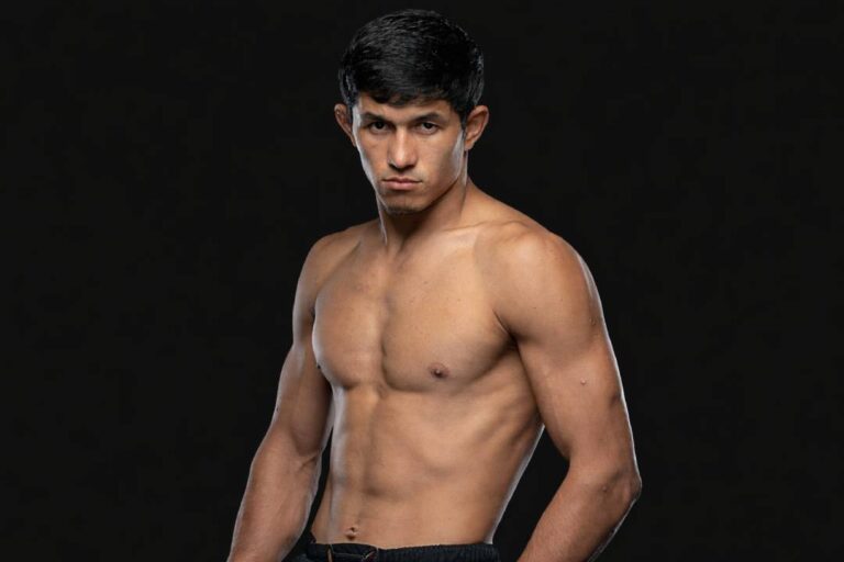 Duel Panas ONE Championship: Kholmirzaev vs Wakamatsu Siap Guncang Dunia MMA