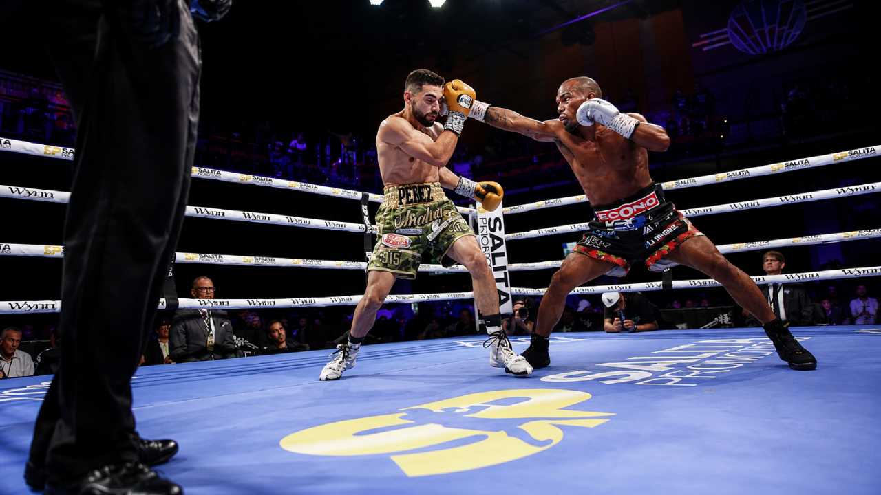Abraham Perez Tak Terkalahkan, Gelar Interim WBA Kini Miliknya